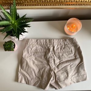 🐪 Banana Republic Khaki Shorts